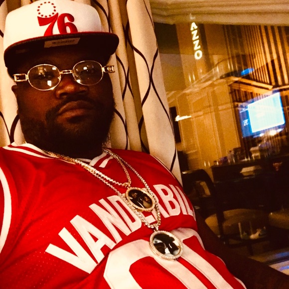 Meet your Posher, Dae - Picture 1 of 1